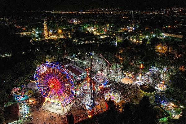 İzmir’in Simgelerinden Kültür Park’taki Lunapark Tahliye Ediliyor!