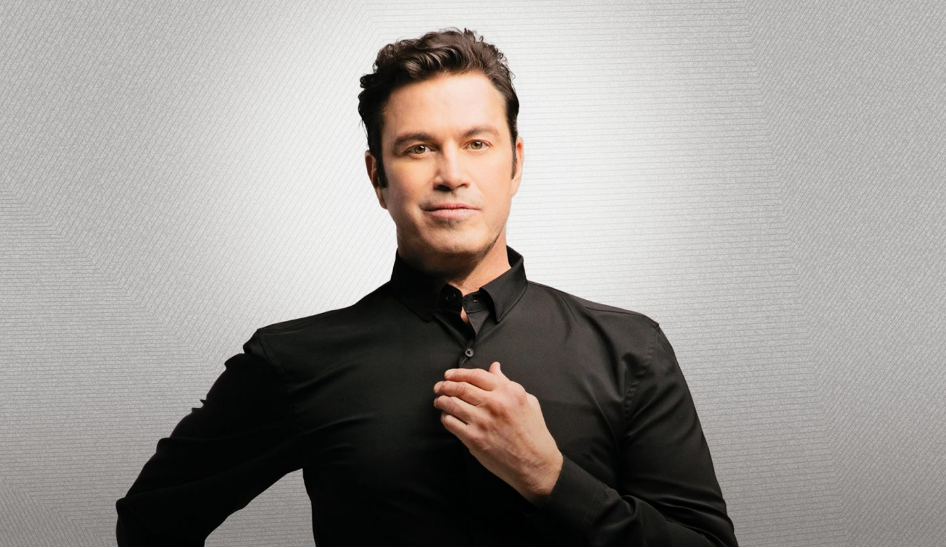 ÜNLÜ TENOR MARIO FRANGOULIS, PIU ENTERTAINMENT ORGANİZASYONUYLA 14 ARALIK'TA SENFONİ ORKESTRASI EŞLİĞİNDE VOLKSWAGEN ARENA'DA